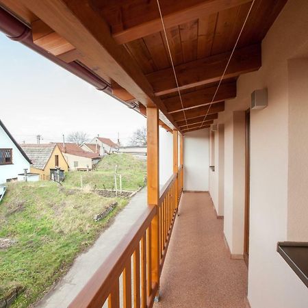 Sklipek Vinarstvi Paul Hotel Velke Bilovice Ngoại thất bức ảnh