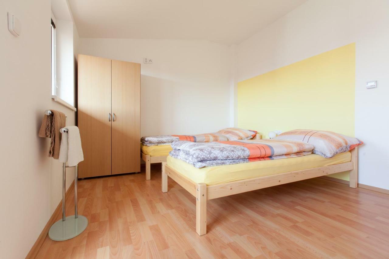 Sklipek Vinarstvi Paul Hotel Velke Bilovice Ngoại thất bức ảnh